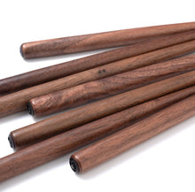 Indlæs billede til gallerivisning Kakimori Valnød penneholder