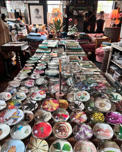 Indlæs billede til gallerivisning Glas Brevvægt “Color Wheel”