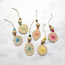 Indlæs billede til gallerivisning Vævet snefnug dekorationssæt