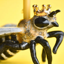 Indlæs billede til gallerivisning Queen Bee Cake Topper
