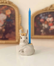 Indlæs billede til gallerivisning Hvid kanin fødselsdagslysestage
