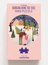 Indlæs billede til gallerivisning BRINGING HOME THE TREE - mini puzzle
