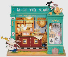 Indlæs billede til gallerivisning Miniature Alice Tea Store
