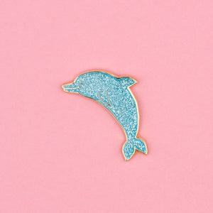 Delfin pin